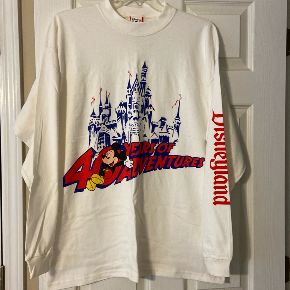 NWT  Disneyland 40th Anniversary Long Sleeve T-Shirt  SZ  XXL